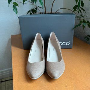 ECCO Danish Design women's tan faux snake print leather pump shoes size EUR 40